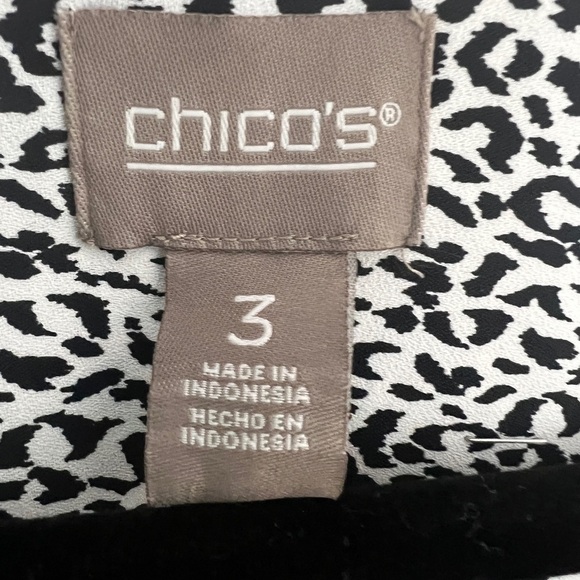 NEW Chico's Glam Geo Mixed-Print Contrasting Leopard Print Popover Top Size 3 - Picture 14 of 16